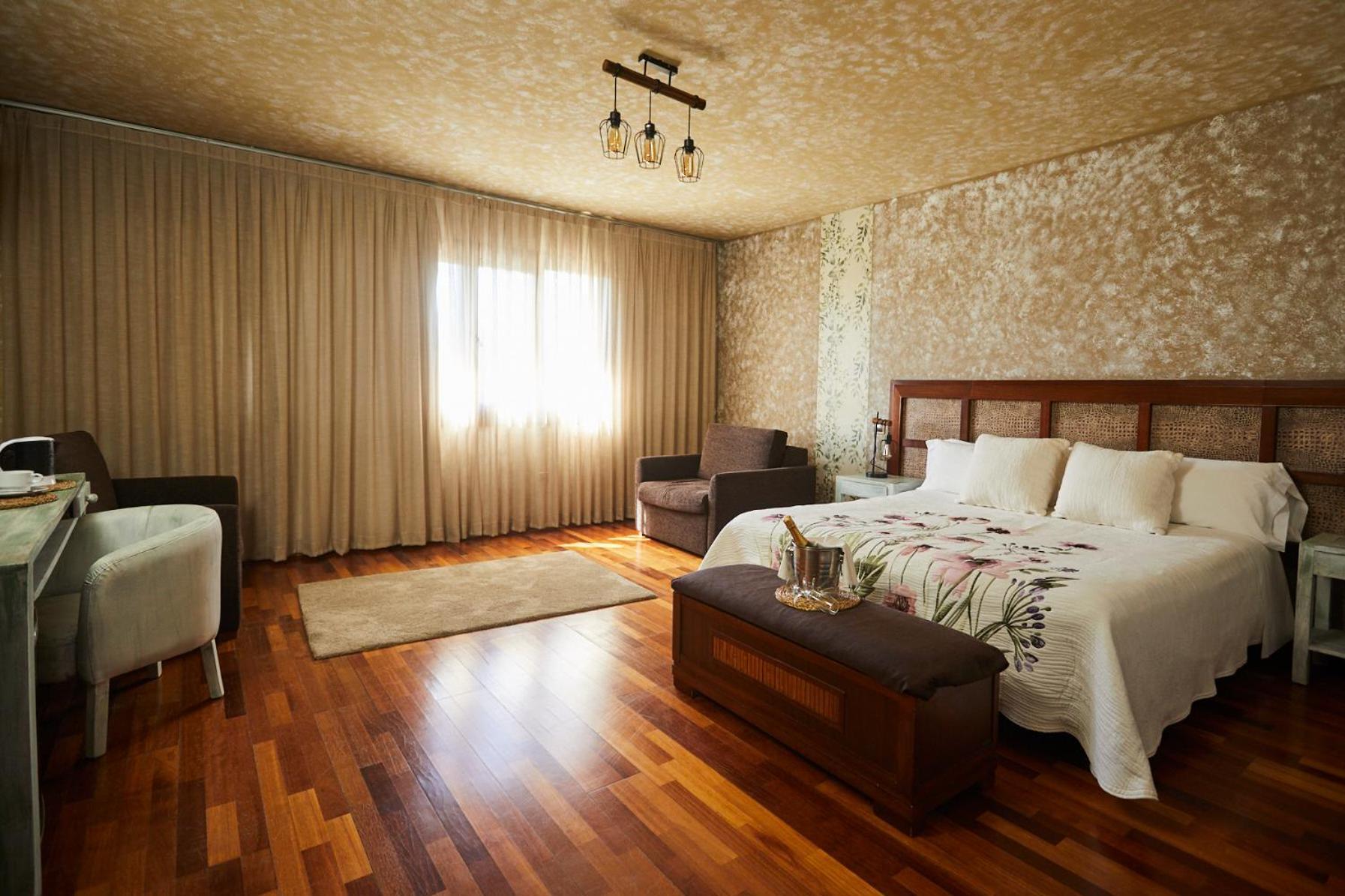 Hotel El Mirlo Blanco Candeleda Eksteriør billede