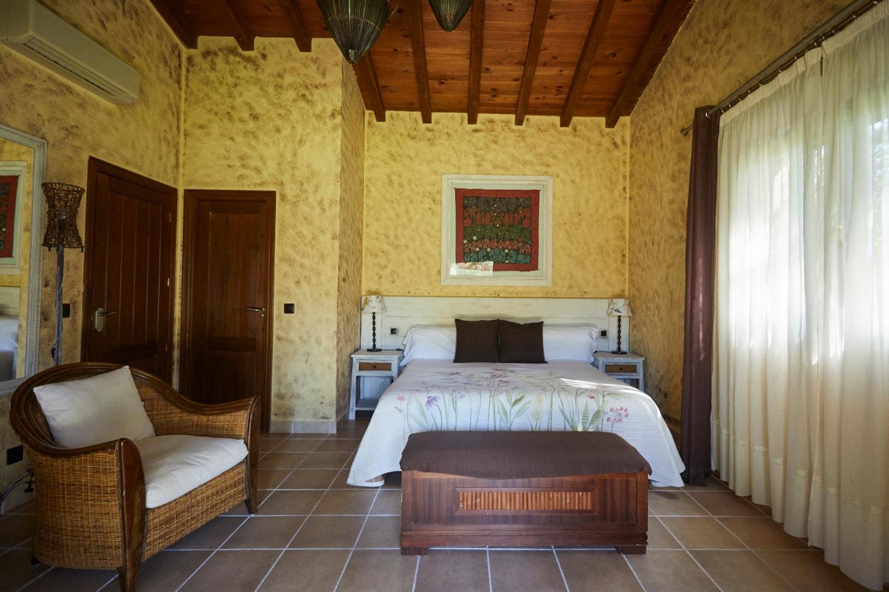 Hotel El Mirlo Blanco Candeleda Eksteriør billede